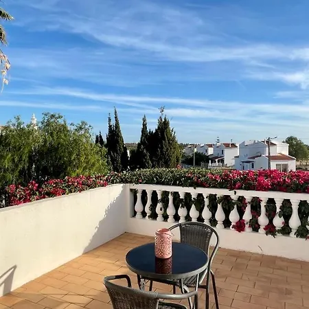 فيلة Nicola By Check-in Portugal *