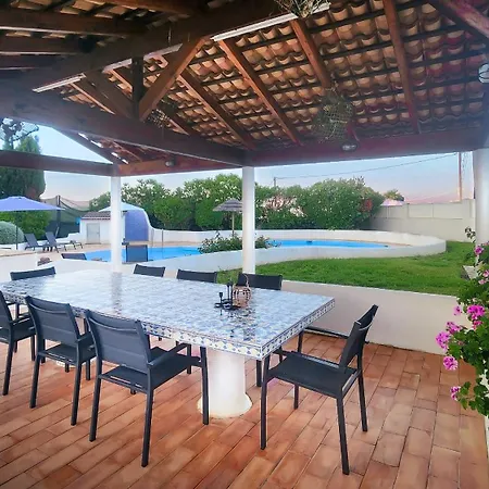 Nicola By Check-in Portugal فيلة *