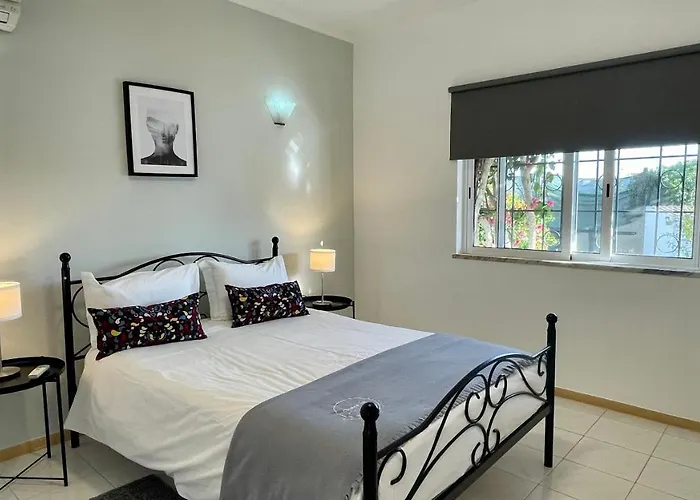 Nicola By Check-in Portugal *