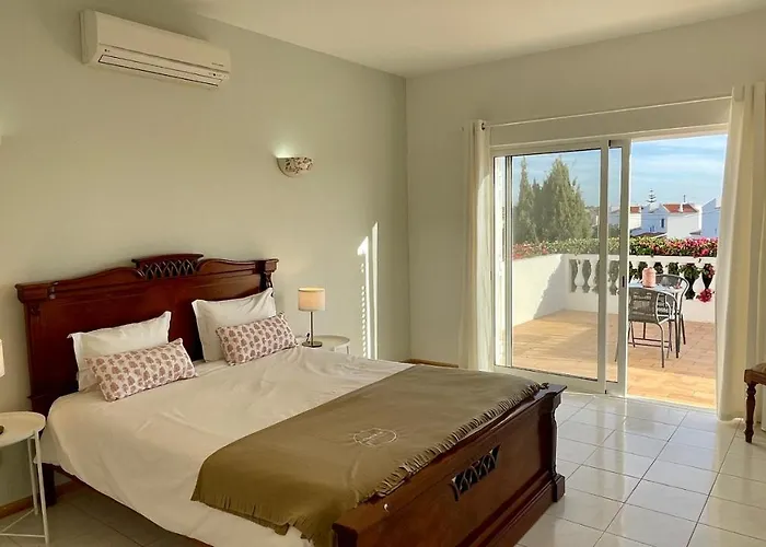 Nicola By Check-in Portugal Willa